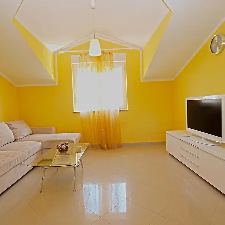Appartement Sanja 800 Fažana